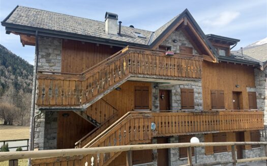 Trilocale Cala Traviolo Temù