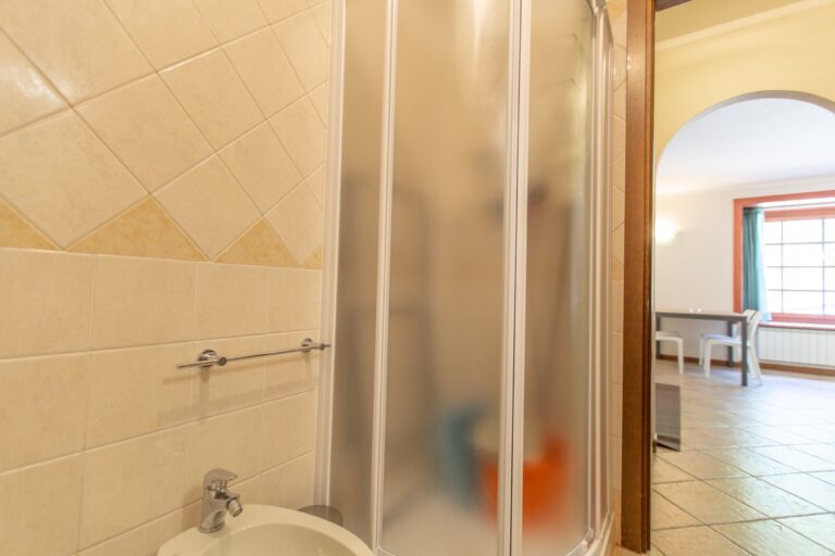 MANIERO_APP_103_16